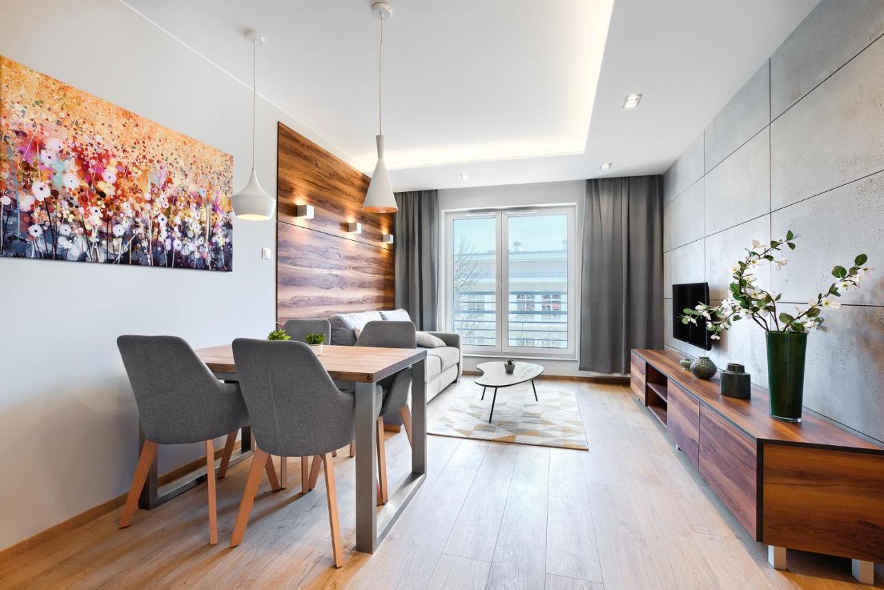 Park Apartments ชเตชชิน ภายนอก รูปภาพ